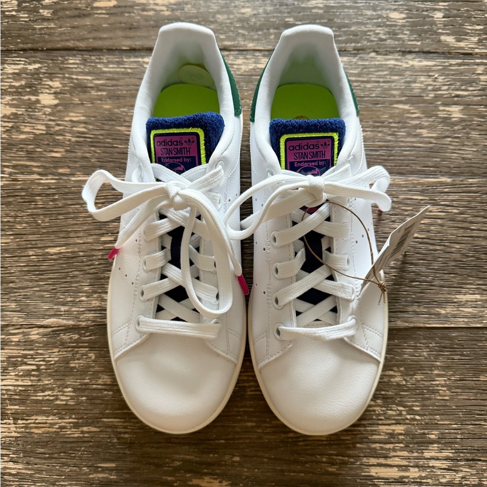 Adidas Stan Smith Women’s Size 5 White‎ Green Blue Pink Leather Sneakers NWT